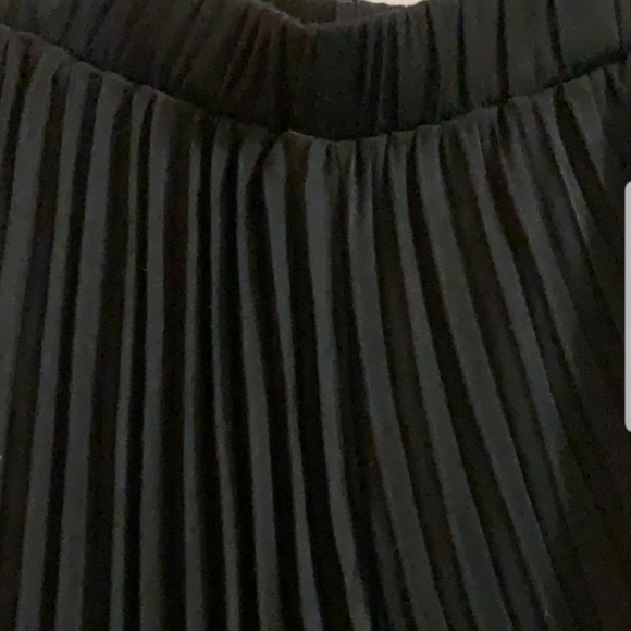 Oak and Fort - Picture 3 of 5